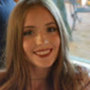 Meet your Posher, Katelyn